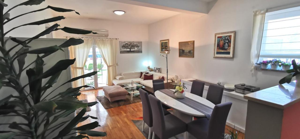 Apartman Kapovic Kaštela Extérieur photo